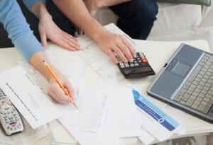 Dicas para começar a organizar as finanças