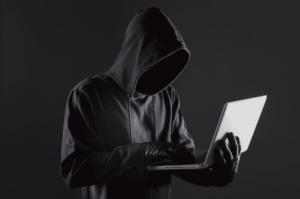 Como identificar e se proteger de golpes financeiros?